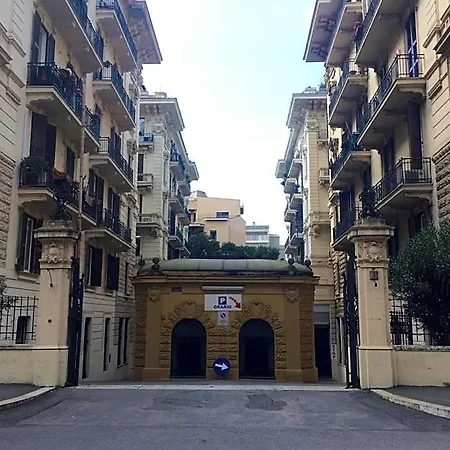 Casa Montani 4* Rome
